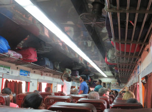 Bahnfahrt nach Haridwar