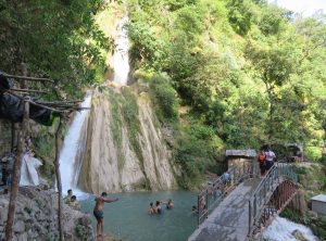 Großer Wasserfall