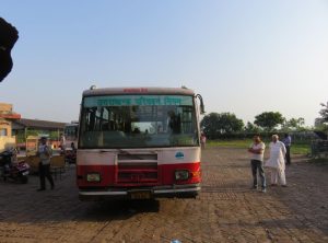 Bus nach Banbasa